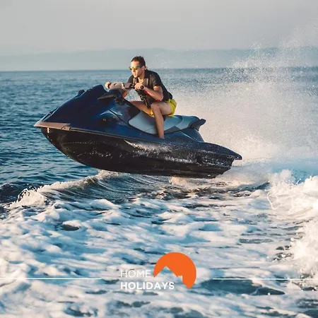 #011 T1 Libertos By Holidays *